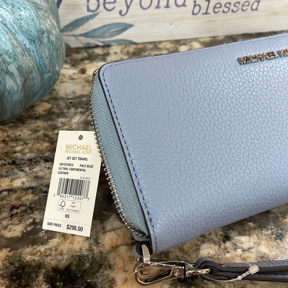NWT Michael Kors Lg Continental Wallet/Wristlet - Picture 3 of 7